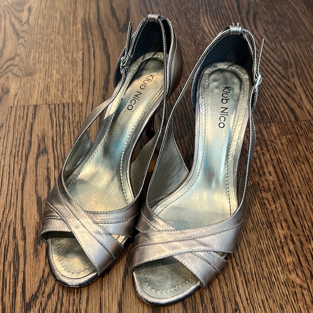 Klub Nico Champagne Metal Open Toe Heels